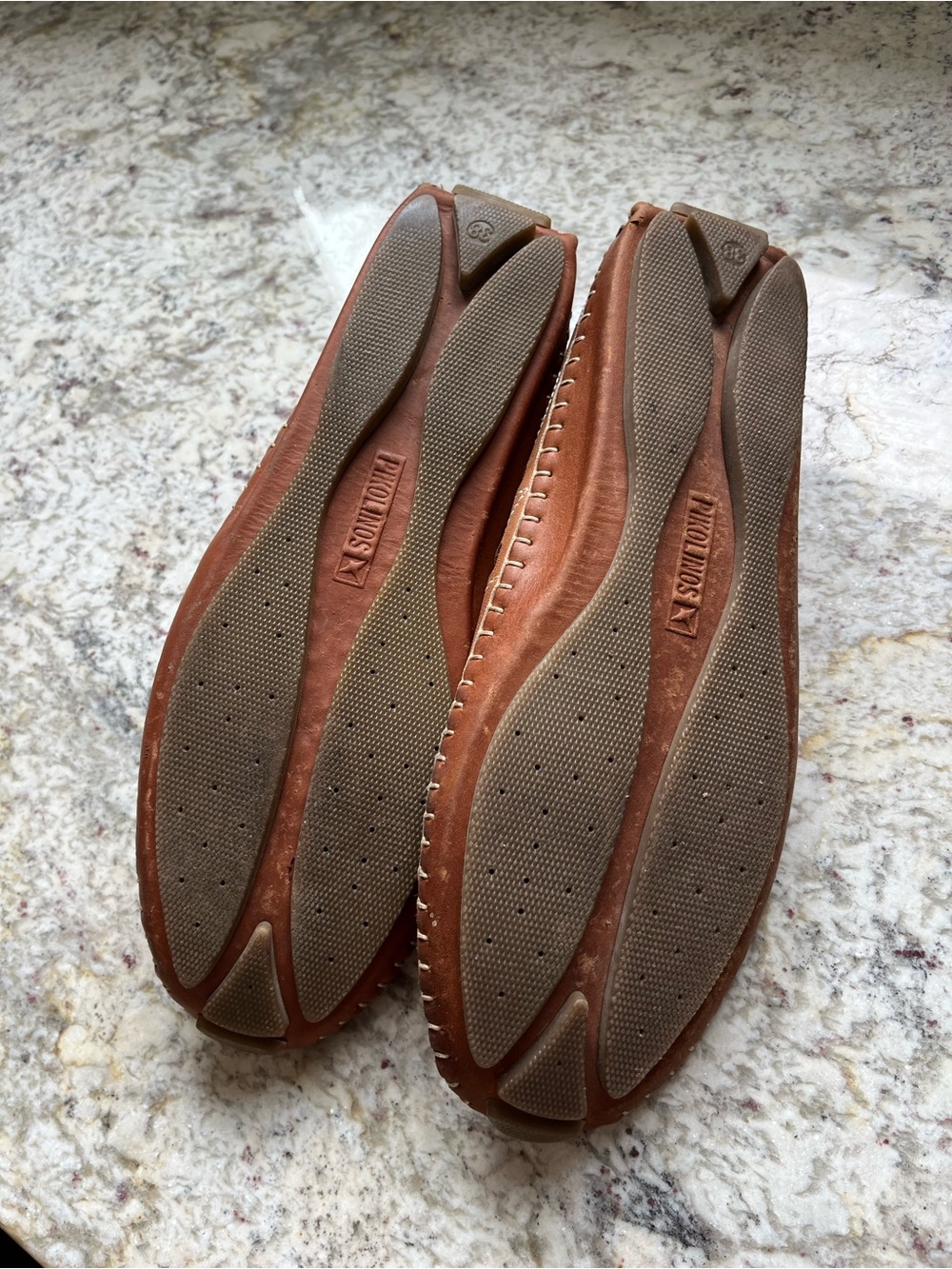 PIKOLINOS Tan Leather Slip-On Loafers with Floral Cutouts - Picture 4 of 4